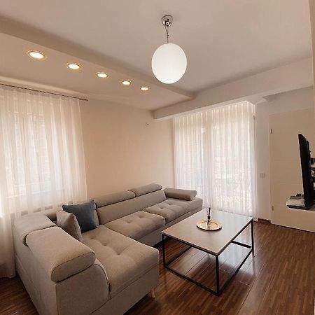 Diamond Apartment Prishtina Pristina Kültér fotó